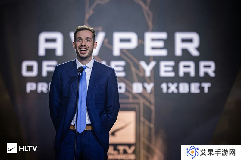kennyS：B1ad3无疑是所有教练中最优秀的战术家
